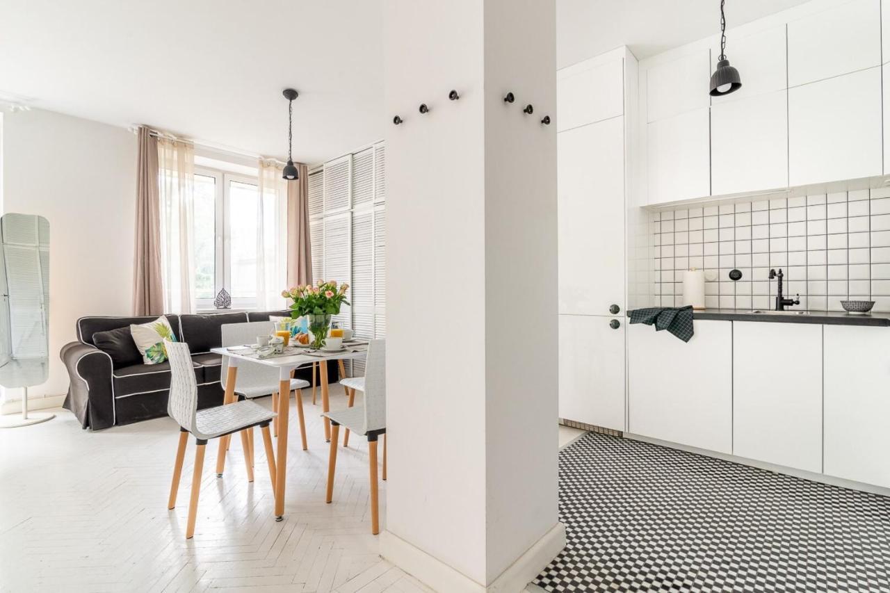 Rent Like Home - Wilcza 22A Warsaw Exterior photo